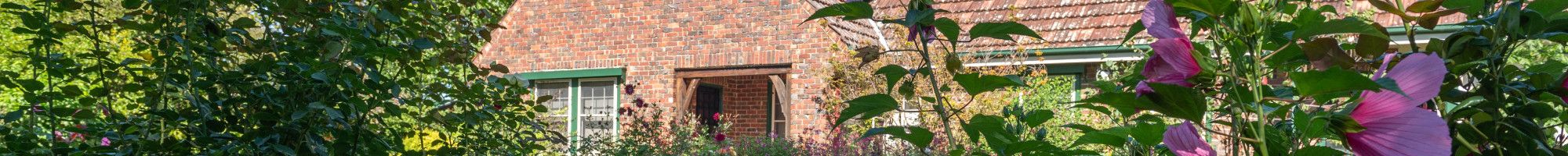 Heritage Hill Gardens